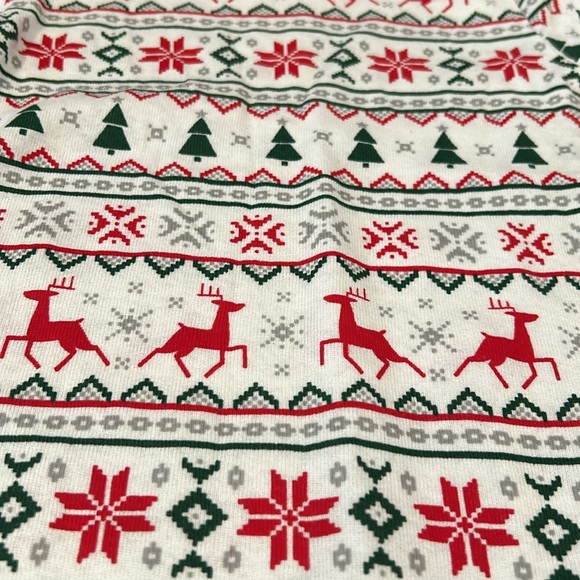 NWT 3T Christmas PJs, Christmas Jammies, Reindeer, Snowflakes, 3t Unisex - Picture 2 of 5